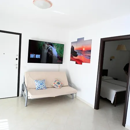 Club - Free Pool & Private Perfect For Families Holiday park