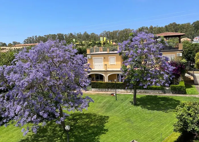 Club - Free Pool & Private Perfect For Families *