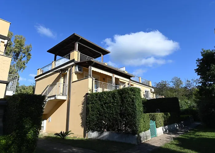 Club - Free Pool & Private Perfect For Families * Pizzo (Calabria)